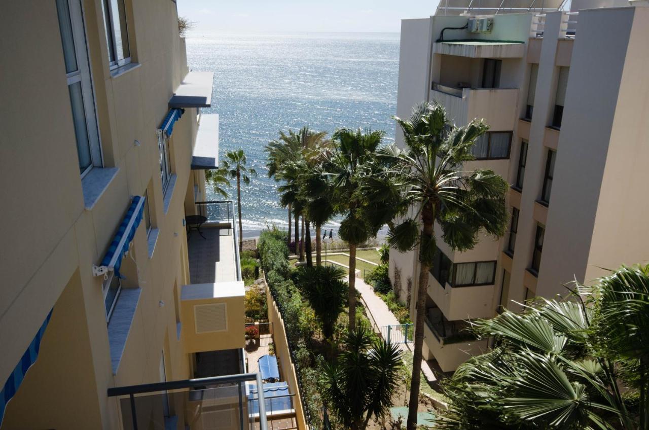 El Coral Apartment - First Beach Line 에스테포나 외부 사진